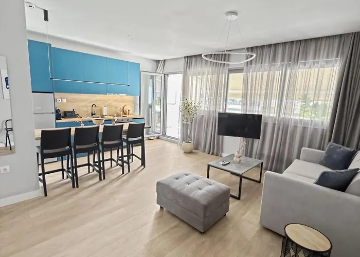 Apartmán Estia Premium - Valouritou 52 Sqm2 *