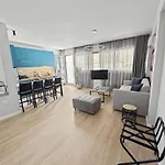 Estia Premium - Valouritou 52 Sqm2 Апартаменты Салоники